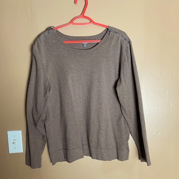 Plus size sweater - Picture 1 of 1